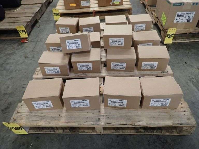 Lot of (18) Siemens Fire Alarm Speakers with Strobe