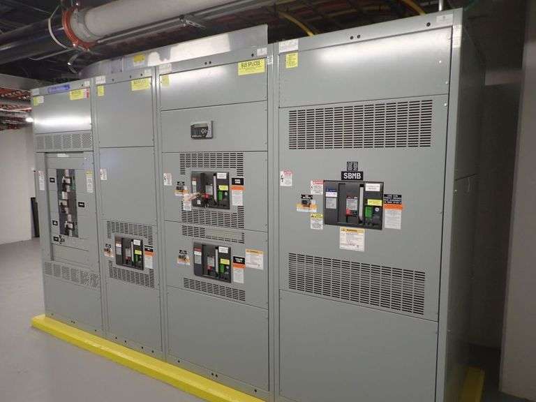 GE Spectra Series 4000A Switchboard