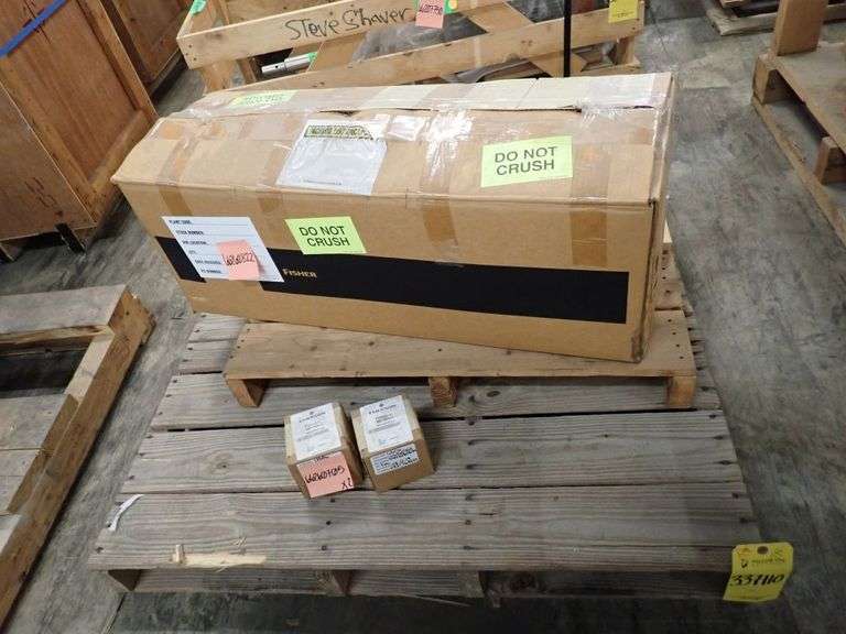 Lot of (4) Fisher Valve Components