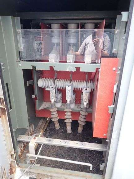 S&C 15KV Pad-Mount Switch