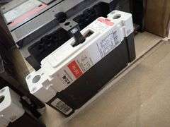 Lot of (6) Circuit Breakers