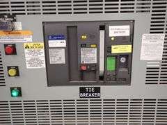 GE Spectra Series 3000A Switchboard