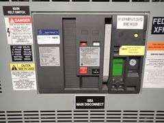 GE Spectra Series 3000A Switchboard