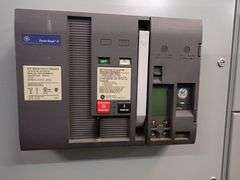 GE Evolution Series E9000 Motor Control with (6) Verticals