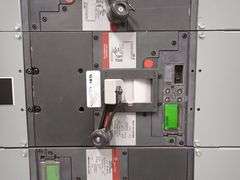 GE Spectra Series 3000A Switchboard