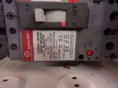 GE Evolution Series E9000 Motor Control with (5) Verticals