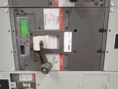 GE Spectra Series 3000A Switchboard