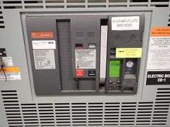 GE Spectra Series 4000A Switchboard