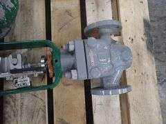 Lot of (4) Fisher Valves with Actuators