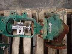 Lot of (4) Fisher Valves with Actuators