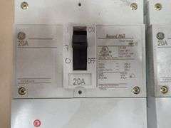 Lot of (7) Circuit Breakers