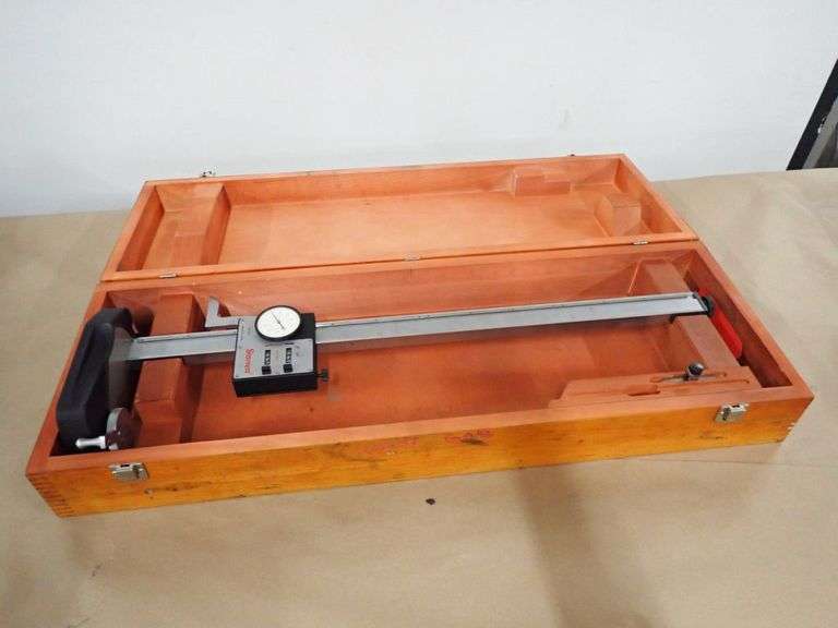 Starrett 24" Height Gage