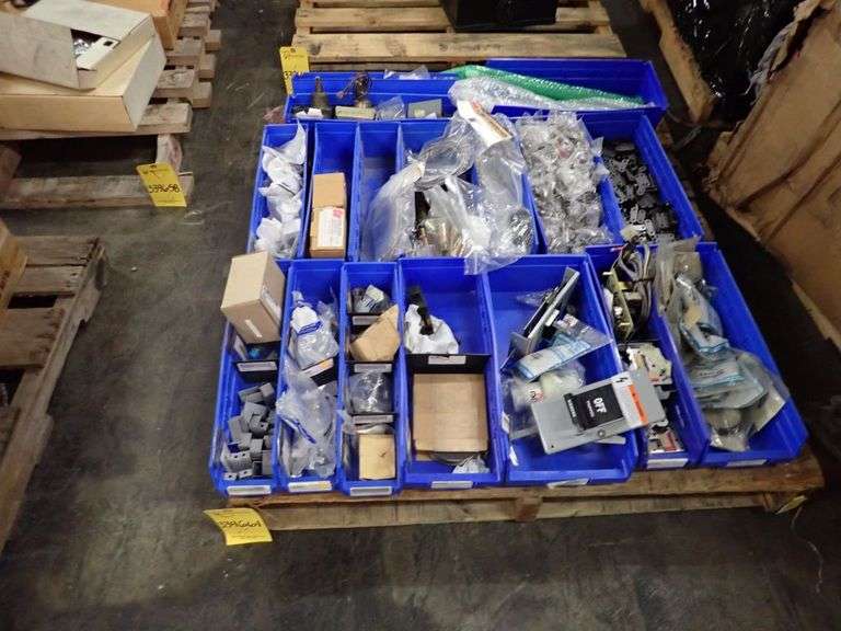 Lot of Assorted Components - Yellow Tag Auctions