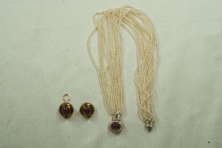 Lot of Assorted Jewelry