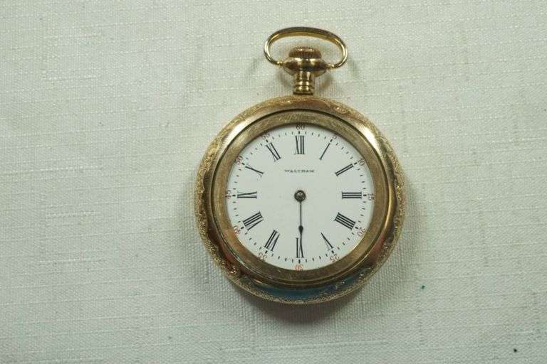Yellow Metal Waltham Pocketwatch