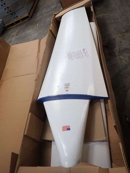 Box of Hudson Tower Blades
