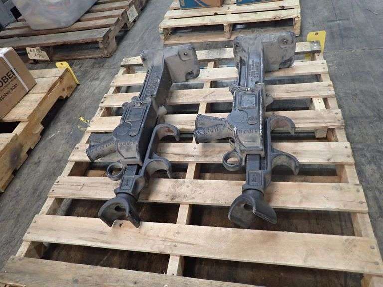 Lot of (2) Simplex 10 Ton Jacks