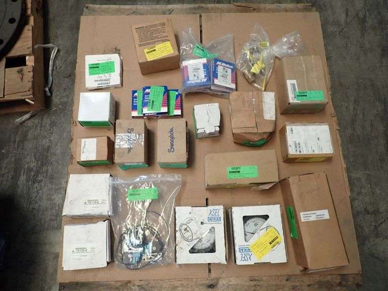 Lot of Assorted Industrial Components - Yellow Tag Auctions