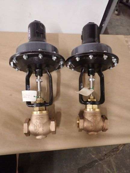 Lot of (2) WE Anderson Lin-E-Rire Control Valves