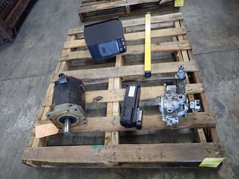 Lot of (5) Assorted Industrial Components - Yellow Tag Auctions