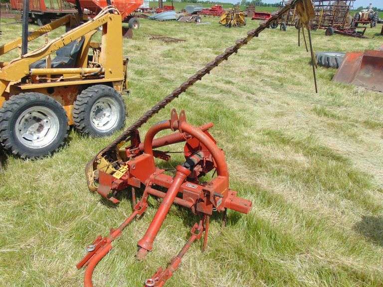 NH #451, 3 PT, 6 FT SICKLE MOWER