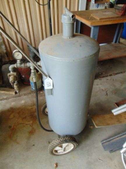 SAND BLASTER TANK