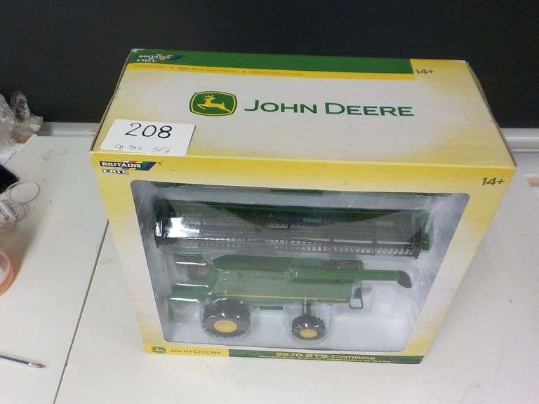JOHN DEERE 9870 S/32 NIBTS COMBINE DIE CAST METAL 1