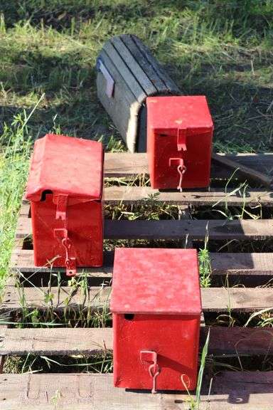 (4) MCCORMICK DEERING BATTERY BOXES