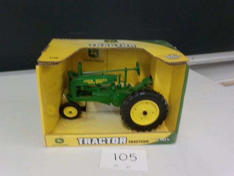JOHN DEERE GENERAL PURPOSE TRACTOR DIE CAST METAL 1/16 NIB