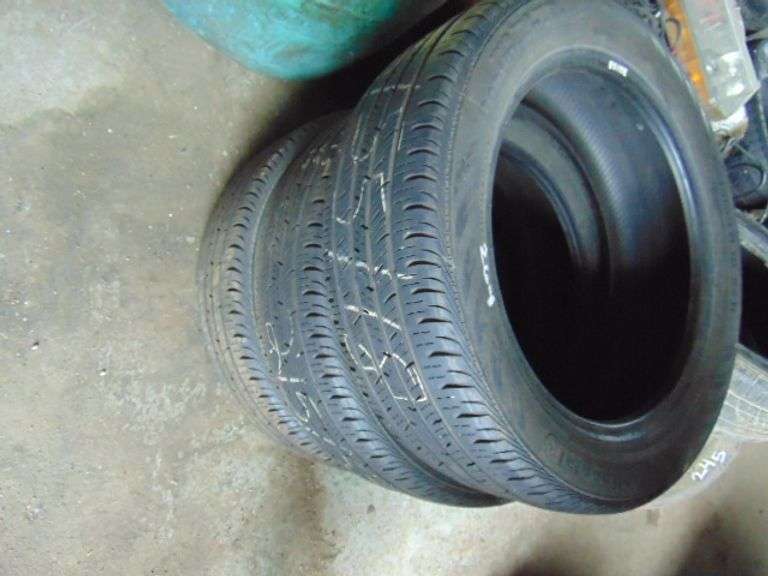 CONTINENTAL P215/55R18