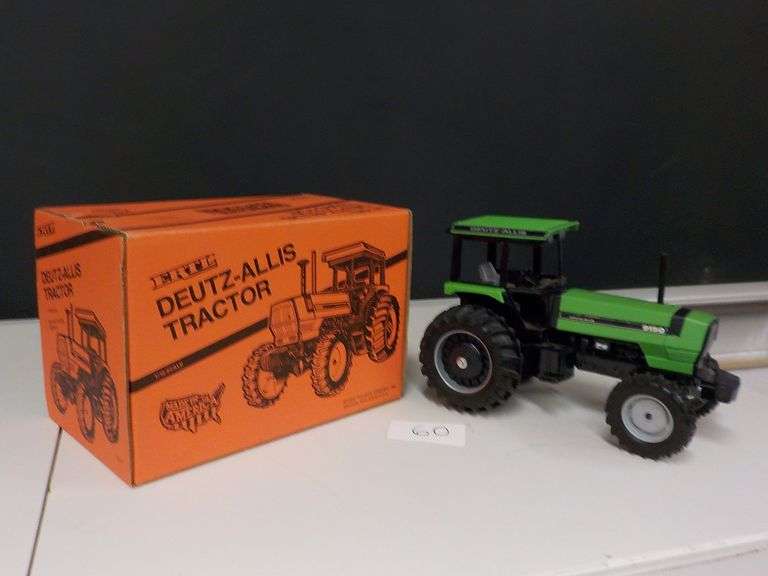 DUETZ ALLIS TRACTOR SPECIAL EDITION 1/16 SCALE DIE CAST METAL 9150 MODEL NIB