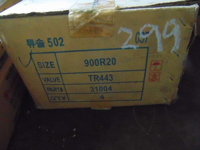 900R20 TIRE TUBES NEW