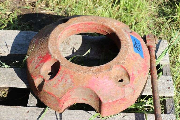 MCCORMICK DEERING W4 OR W6 ROUND WHEEL WEIGHT