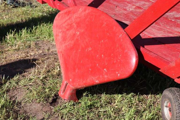 ROUND FENDER FOR A FARMALL H&M