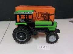 DUETZ ALLIS TRACTOR SPECIAL EDITION 1/16 SCALE DIE CAST METAL 9150 MODEL NIB