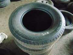 MICHELIN LT225/75R16