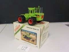 STEIGER SUPER WILD CAT TRACTOR 1/32 DIE CAST NIB