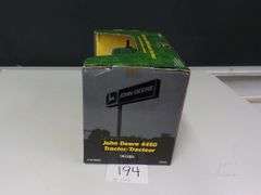 JOHN DEERE 4450 TRACTOR DIE CASR METAL 1/16 NIB