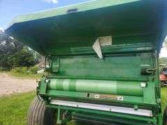 JD 568 ROUND BALER (See Details)