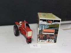 FARMALL 706 FIRESTONE FARM TIRES 1/16 SCALE ERTL COLLECTIBLES NIB