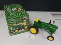 JOHN DEERE 4010 HIGH CROP TRACTOR 1/16 SERIES 4 #4 DIE CAST METAL NIB