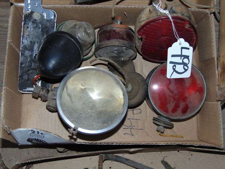CLEARANCE LIGHTS, BLINKERS FOR TRUCK CAB LIGHT Ziemer Hilbrands Auctions
