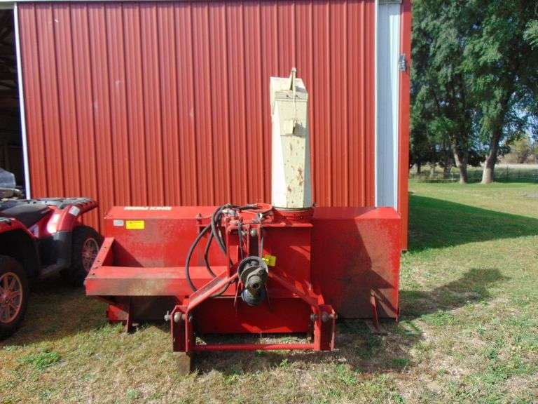 FARMKING 3 PT SNOWBLOWER, 8' DUAL AUGER, HYD SPOUT, 540 PTO