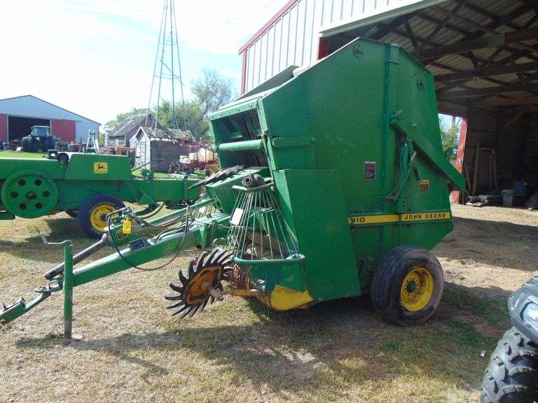 JD 410 ROUND BALER, 540 PTO