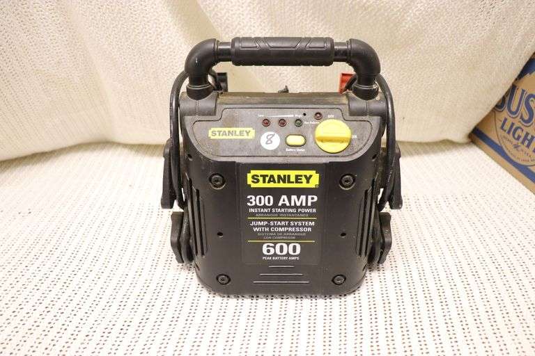 STANLEY 300 AMP INSTANT STARTING POWER & COMPRESSOR