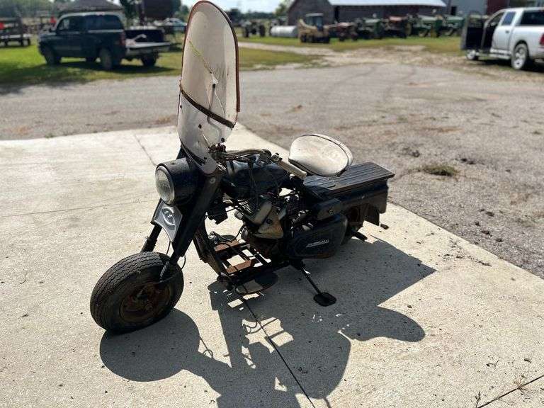 1965 CUSHMAN SERIAL # 160501, TACH READS 2866 HRS
