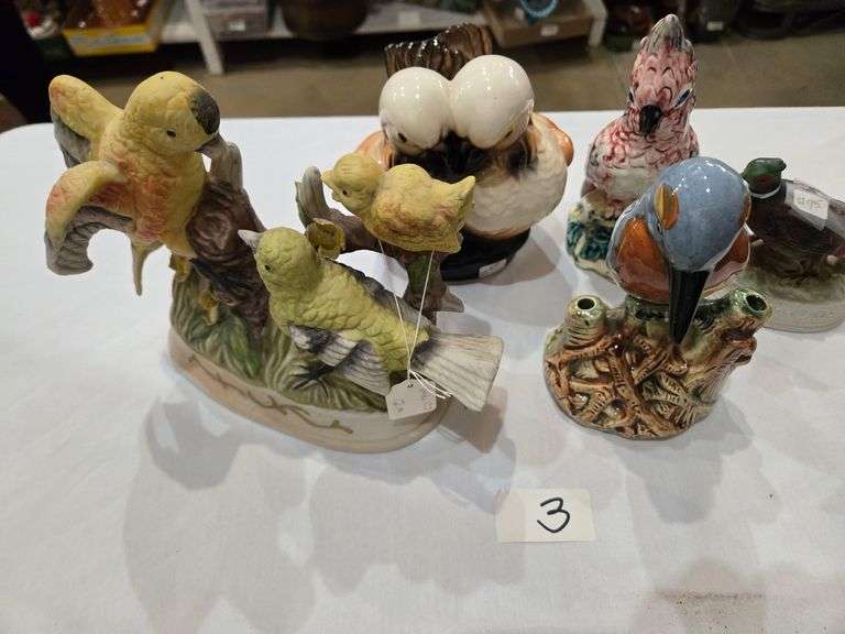BIRD FIGURINES
