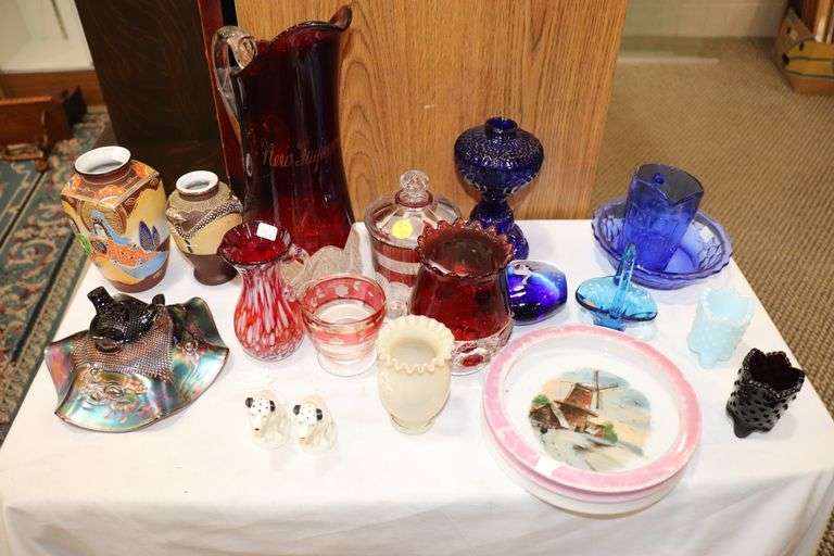 ASSORTED GLASS DÉCOR, CARNIVAL GLASS, ORIENTAL VASES, VINTAGE BABY DISH