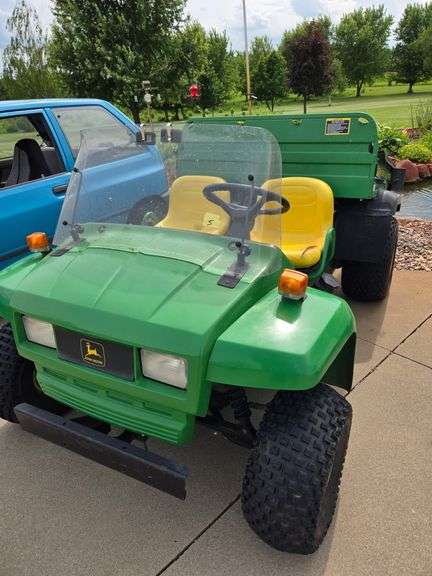 2000 JOHN DEERE GATOR 4X2 1192 HOURS, LIGHTS, BLINKERS, WINDSHIELD, ELECTRIC DUMP