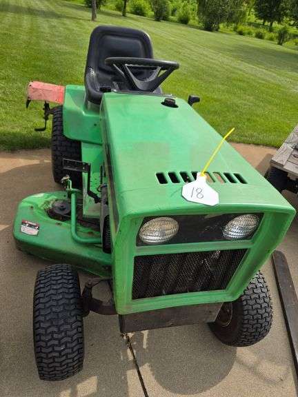 DEUTZ ALLIS 917 LAWN TRACTOR, 17HP, KOHLER, 48" MOWER DECK, 48" REAR TINE TILLER, HYDROSTATIC, RUNS GOOD